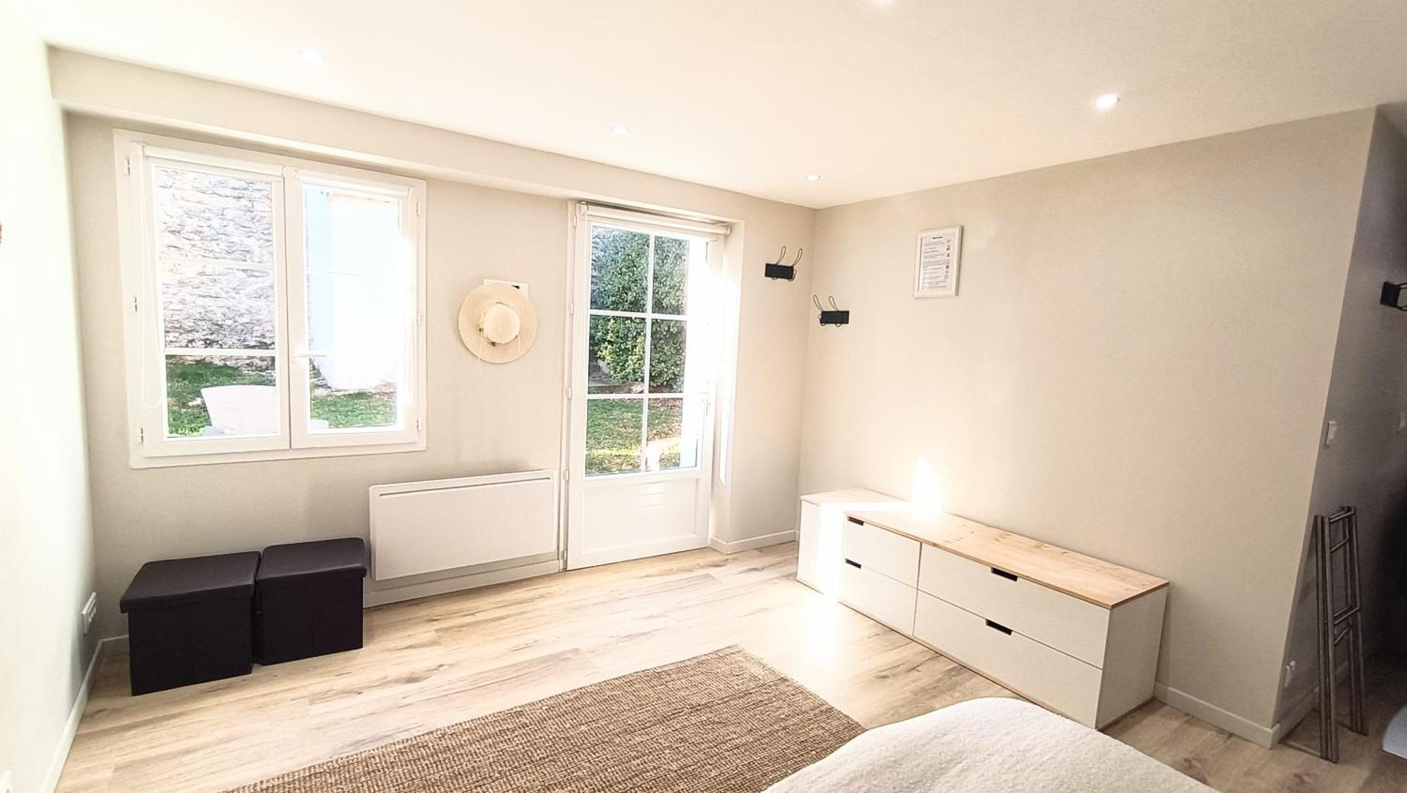 La Ferme Les Eybrachas Hotel Réauville Szoba fotó