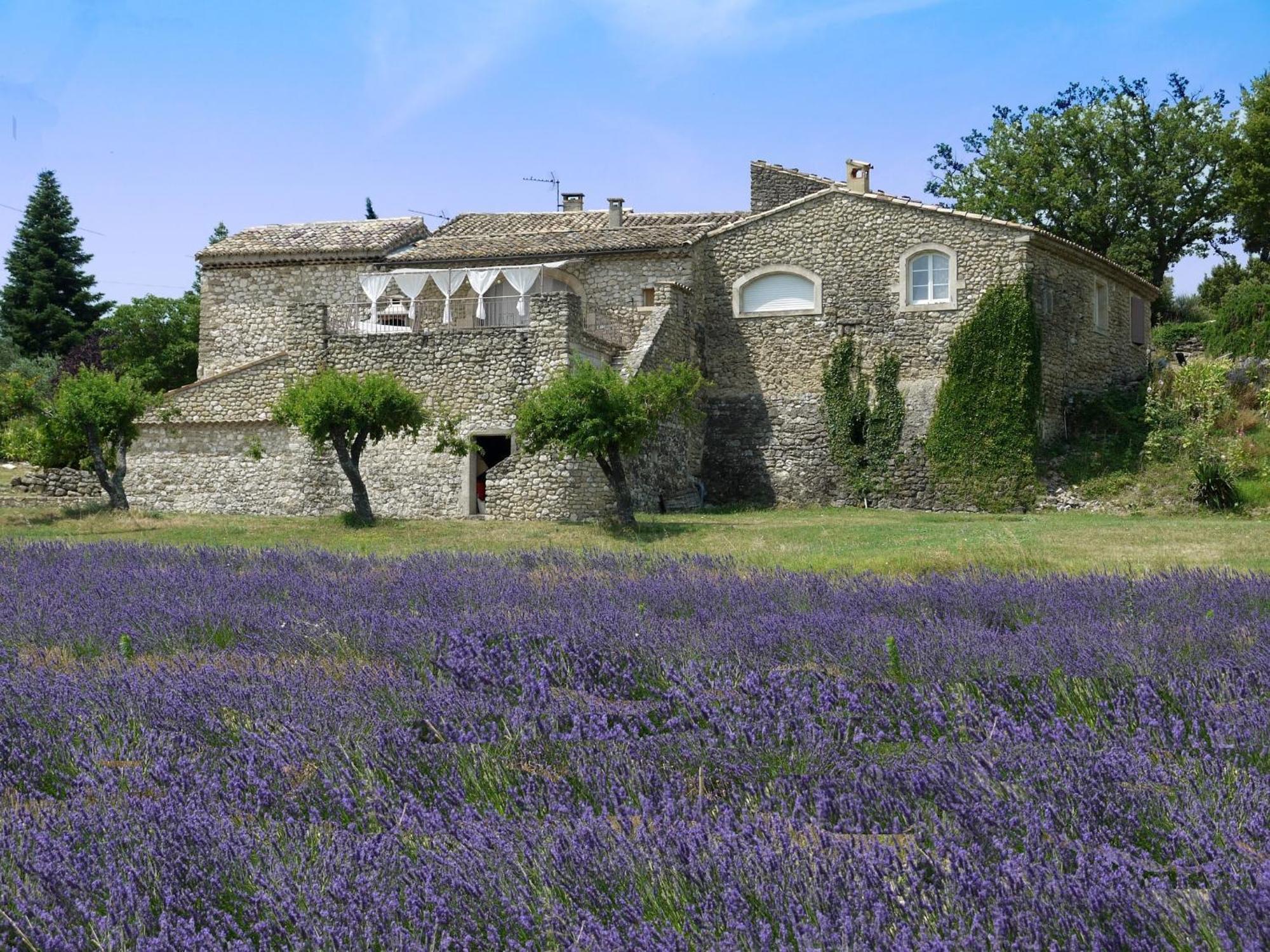 La Ferme Les Eybrachas Hotel Réauville Kültér fotó
